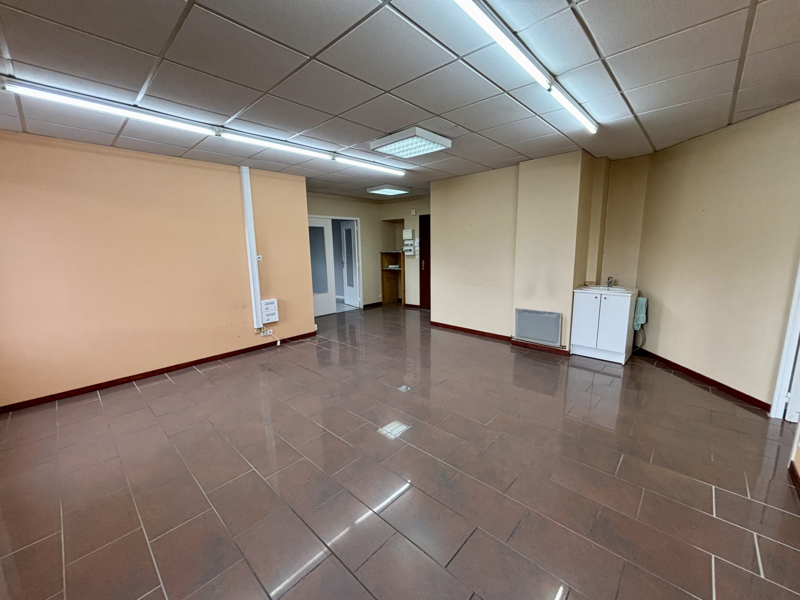 Image_3, Bureaux, Sainte-Sigolène, ref :082