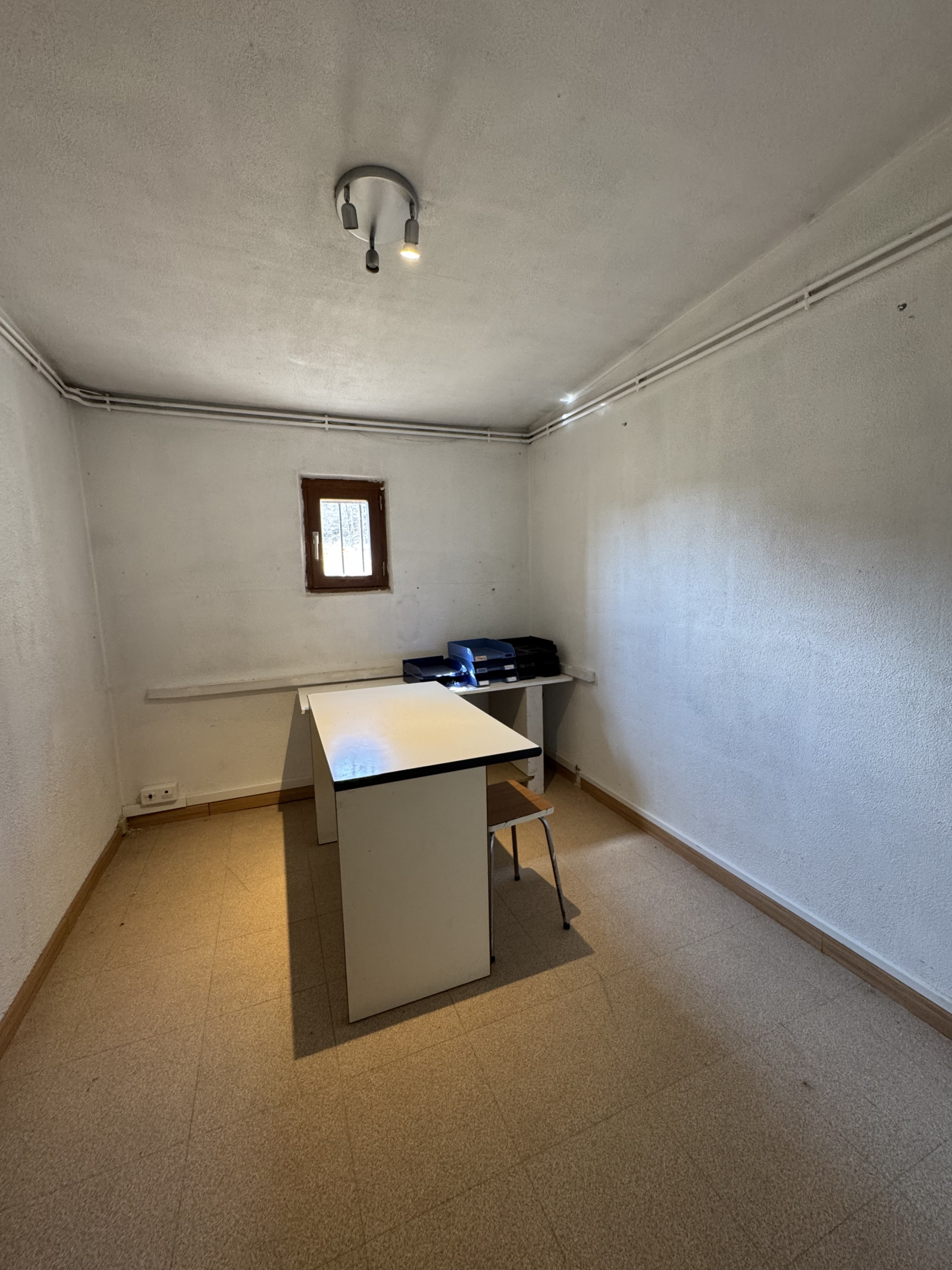 Image_7, Local commercial, Estivareilles, ref :0352