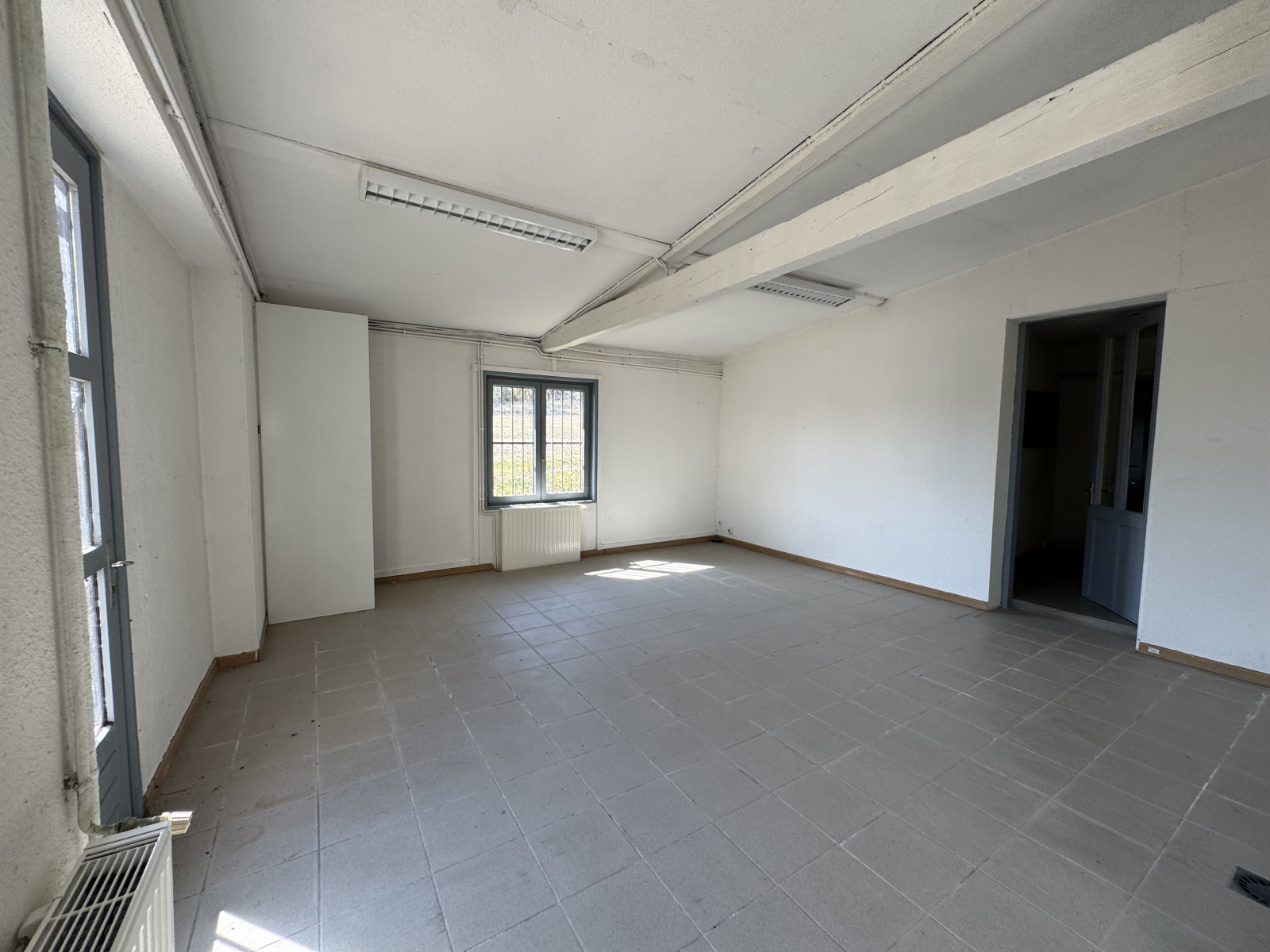 Image_6, Local commercial, Estivareilles, ref :0352