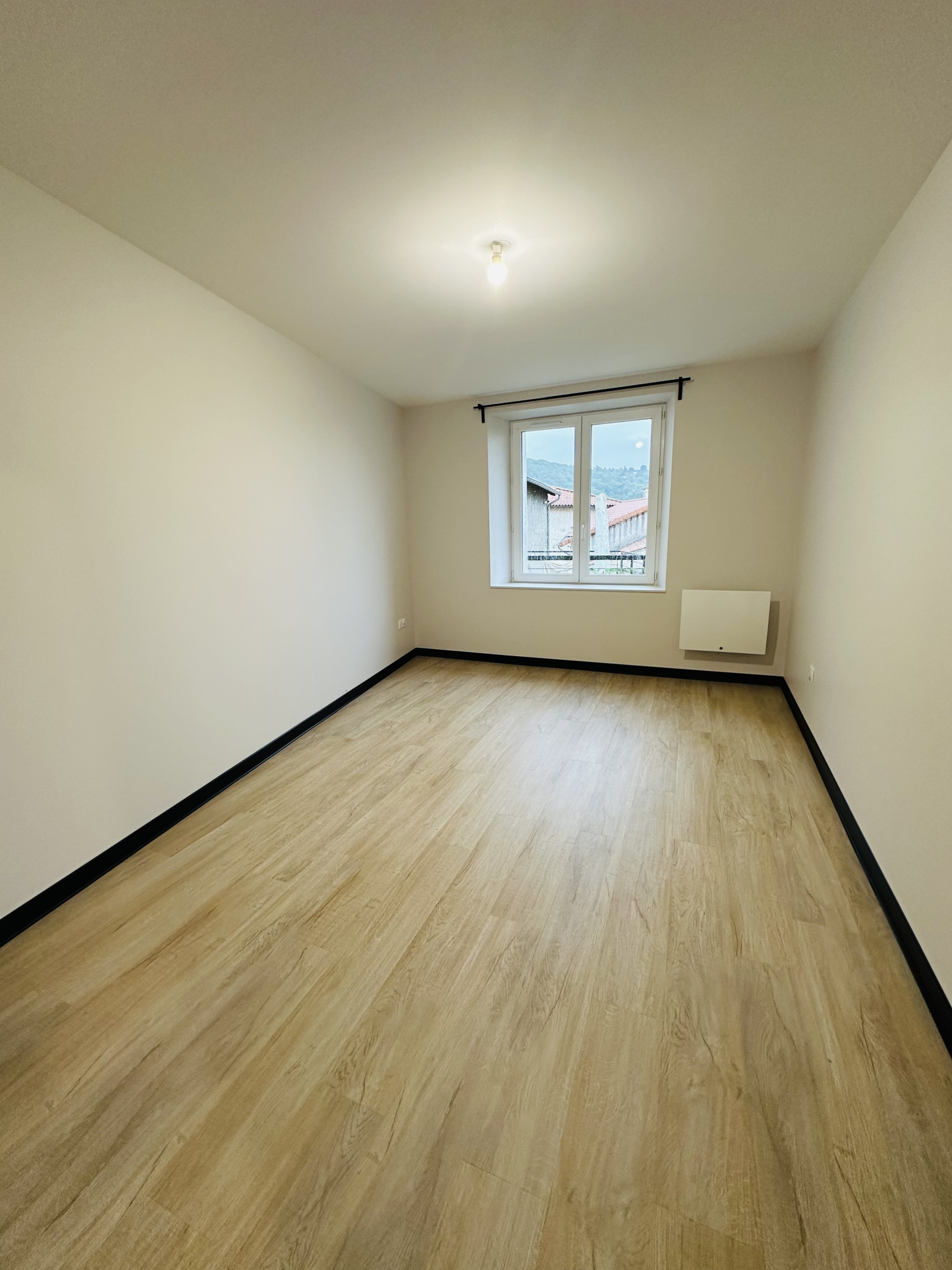 Image_5, Immeuble, Brives-Charensac, ref :916