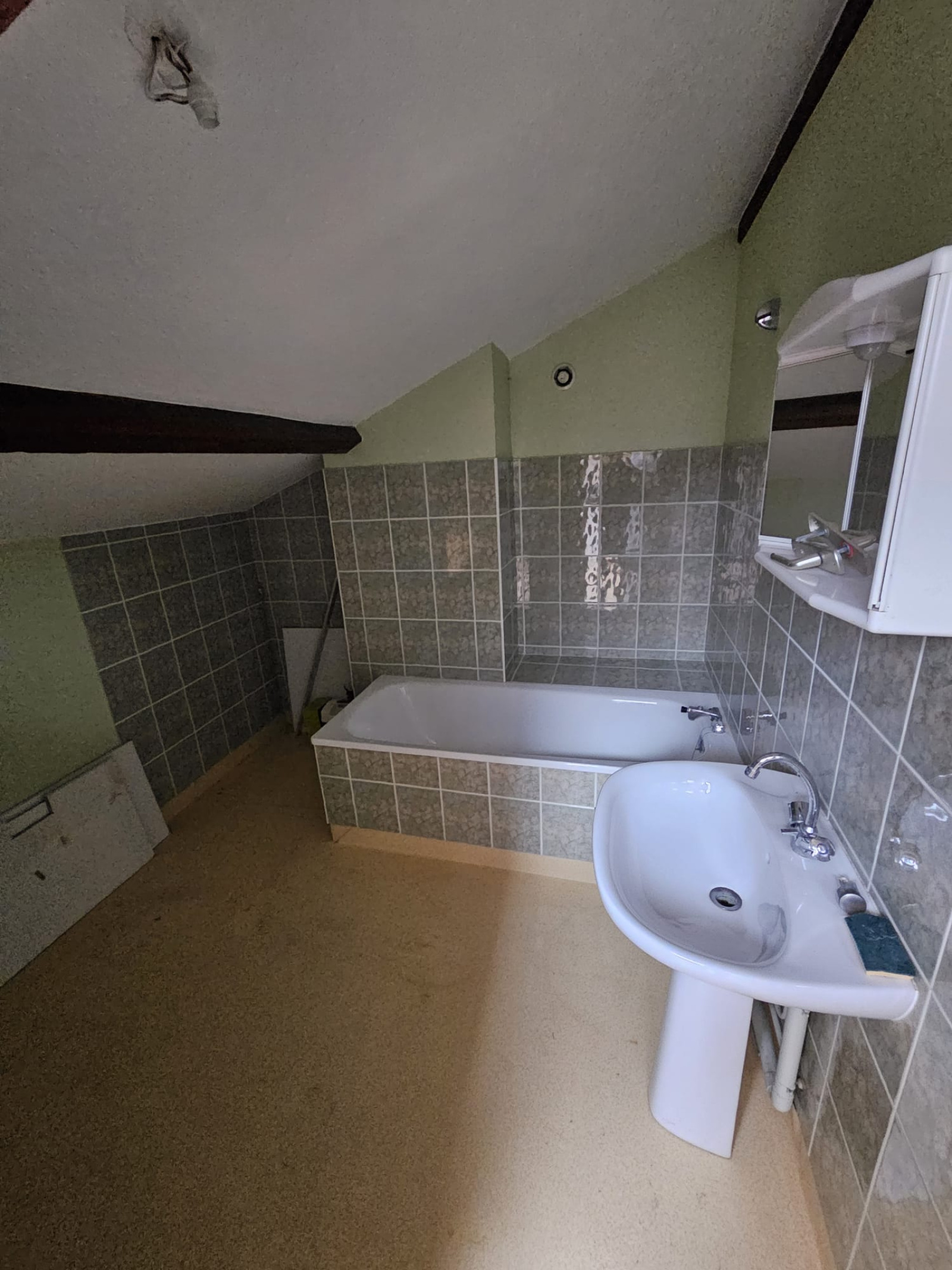 Image_10, Appartement, Saint-Victor-Malescours, ref :0340