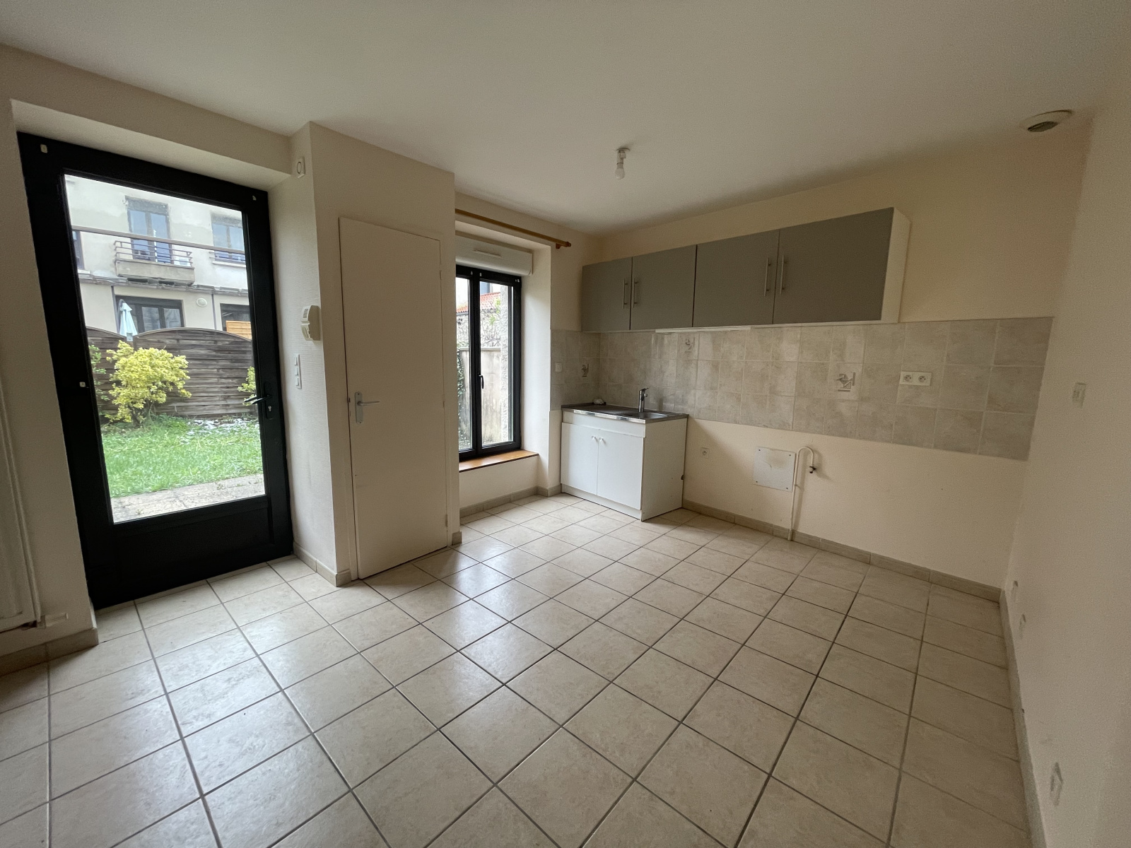 Image_6, Maison, Sainte-Sigolène, ref :000354