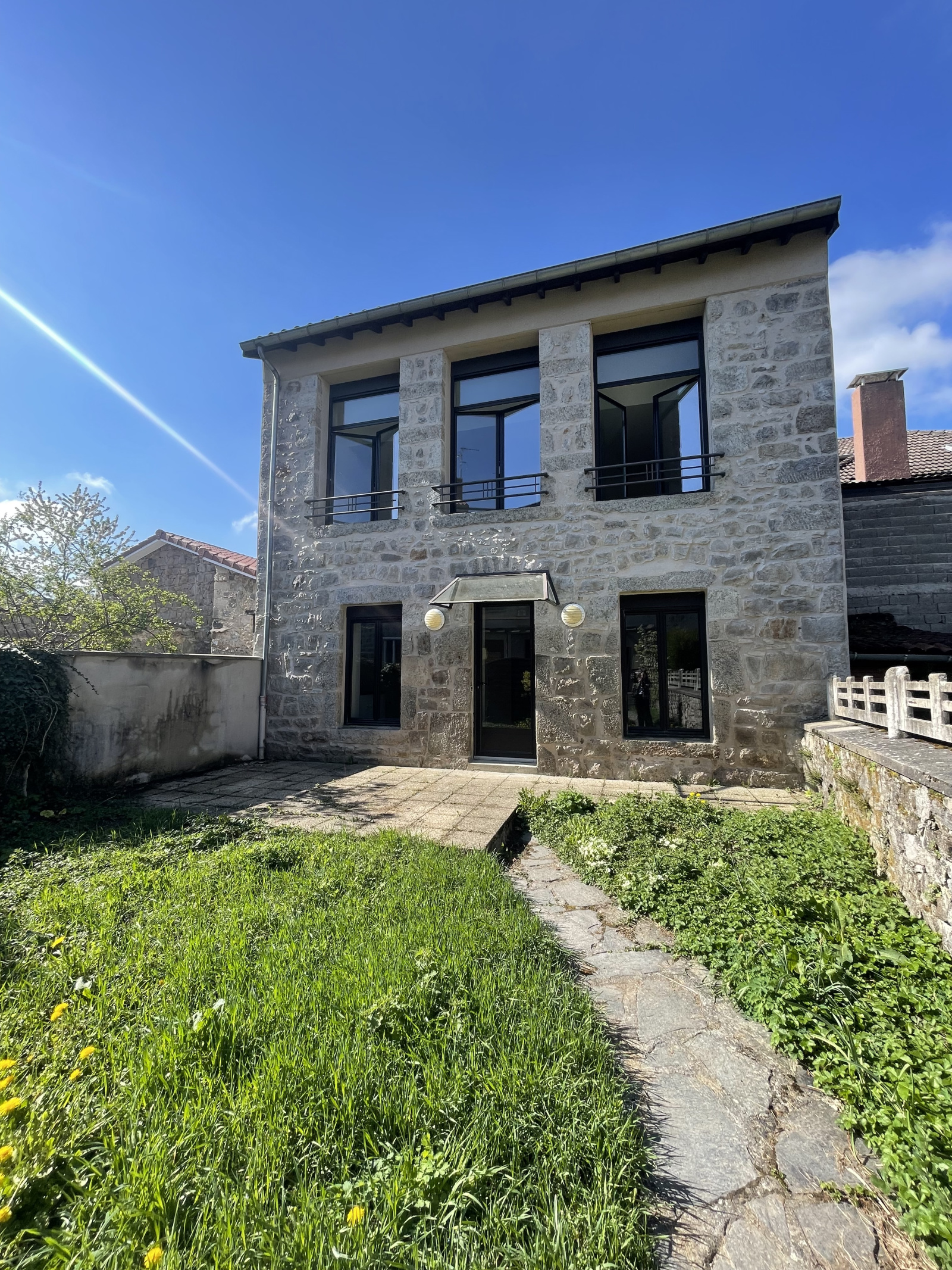 Image_1, Maison, Sainte-Sigolène, ref :000354