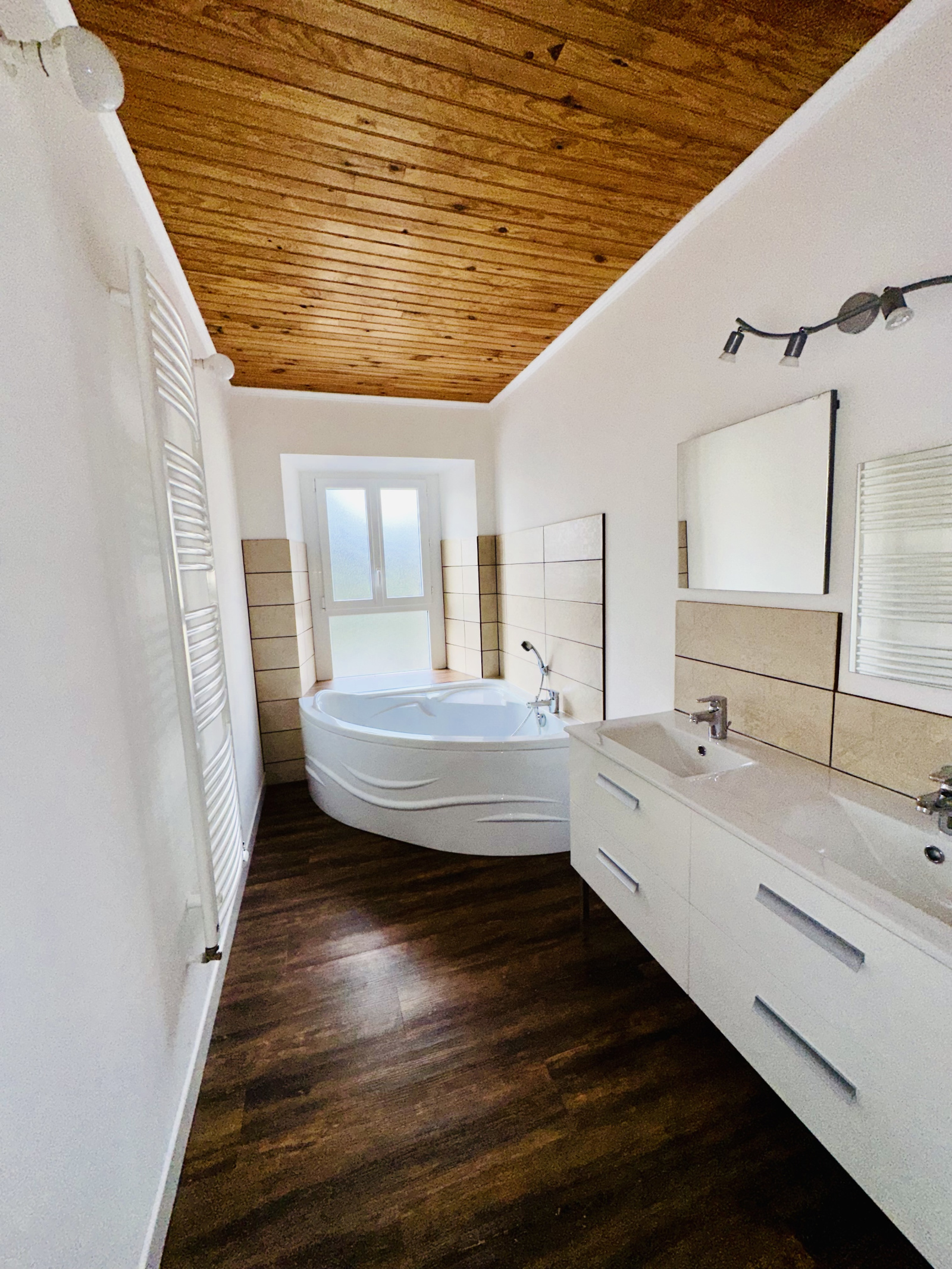 Image_9, Ferme, Saint-Hostien, ref :759