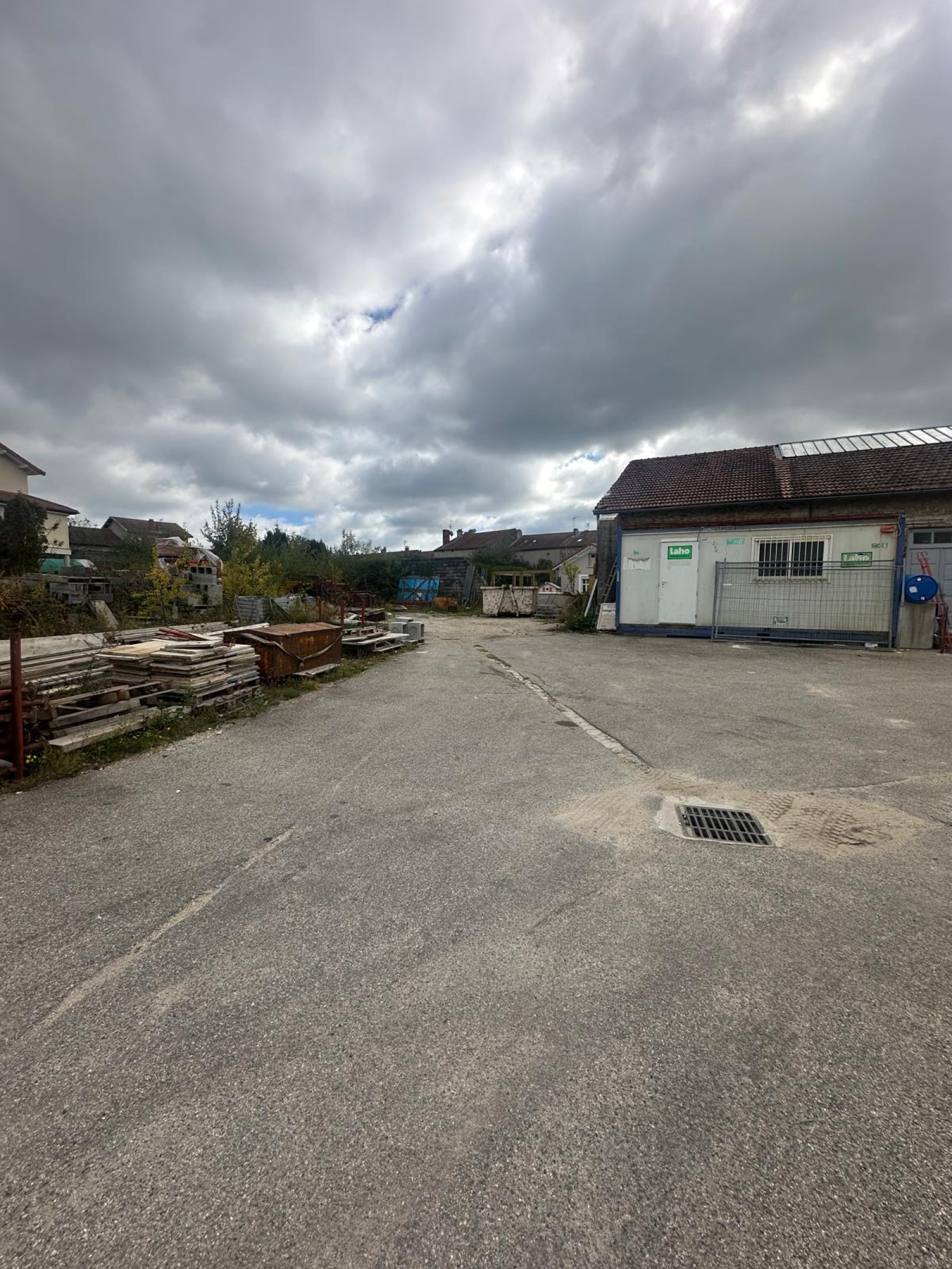 Image_1, Entrepôt, Sainte-Sigolène, ref :0309