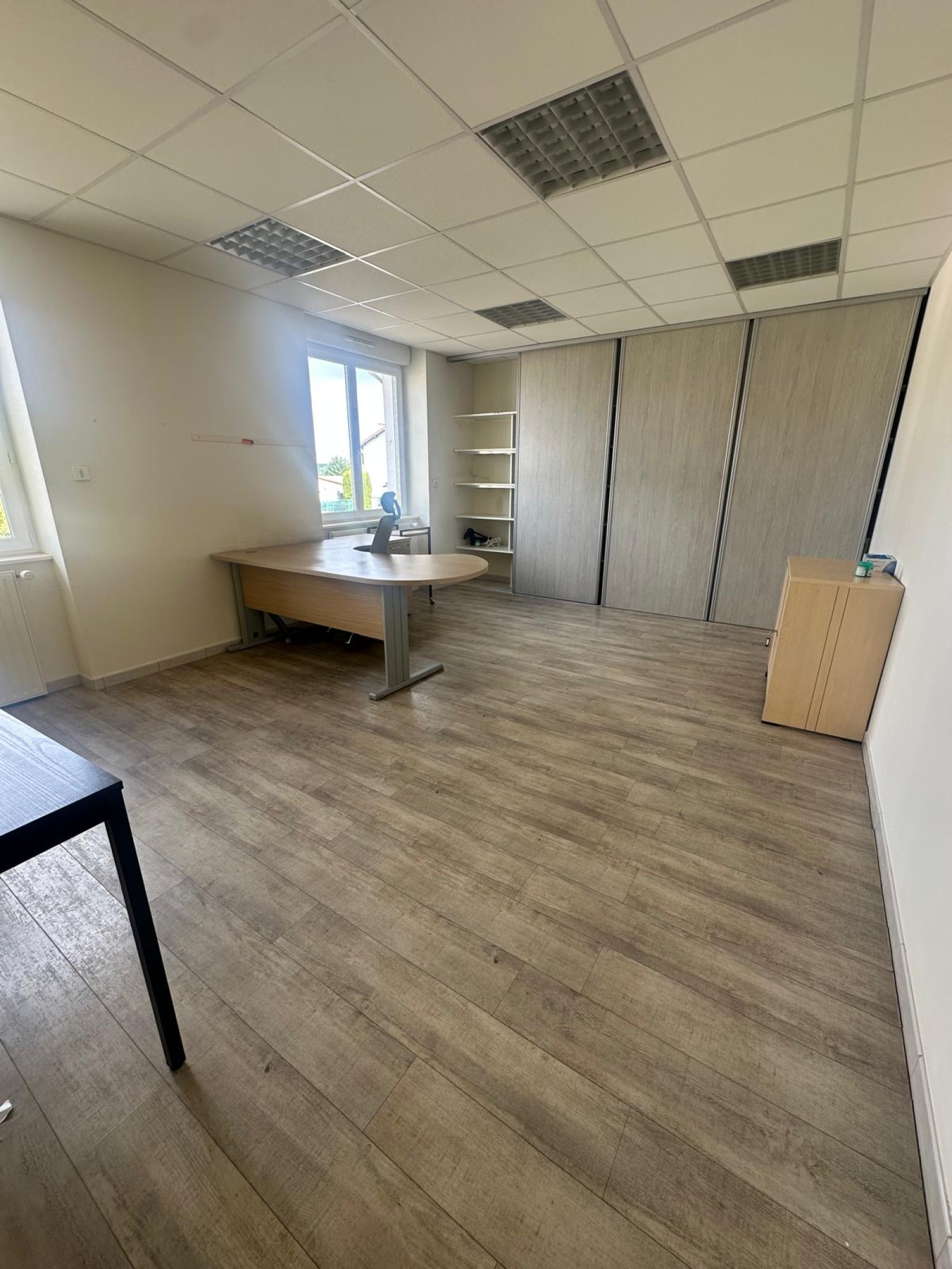 Image_11, Entrepôt, Sainte-Sigolène, ref :0309