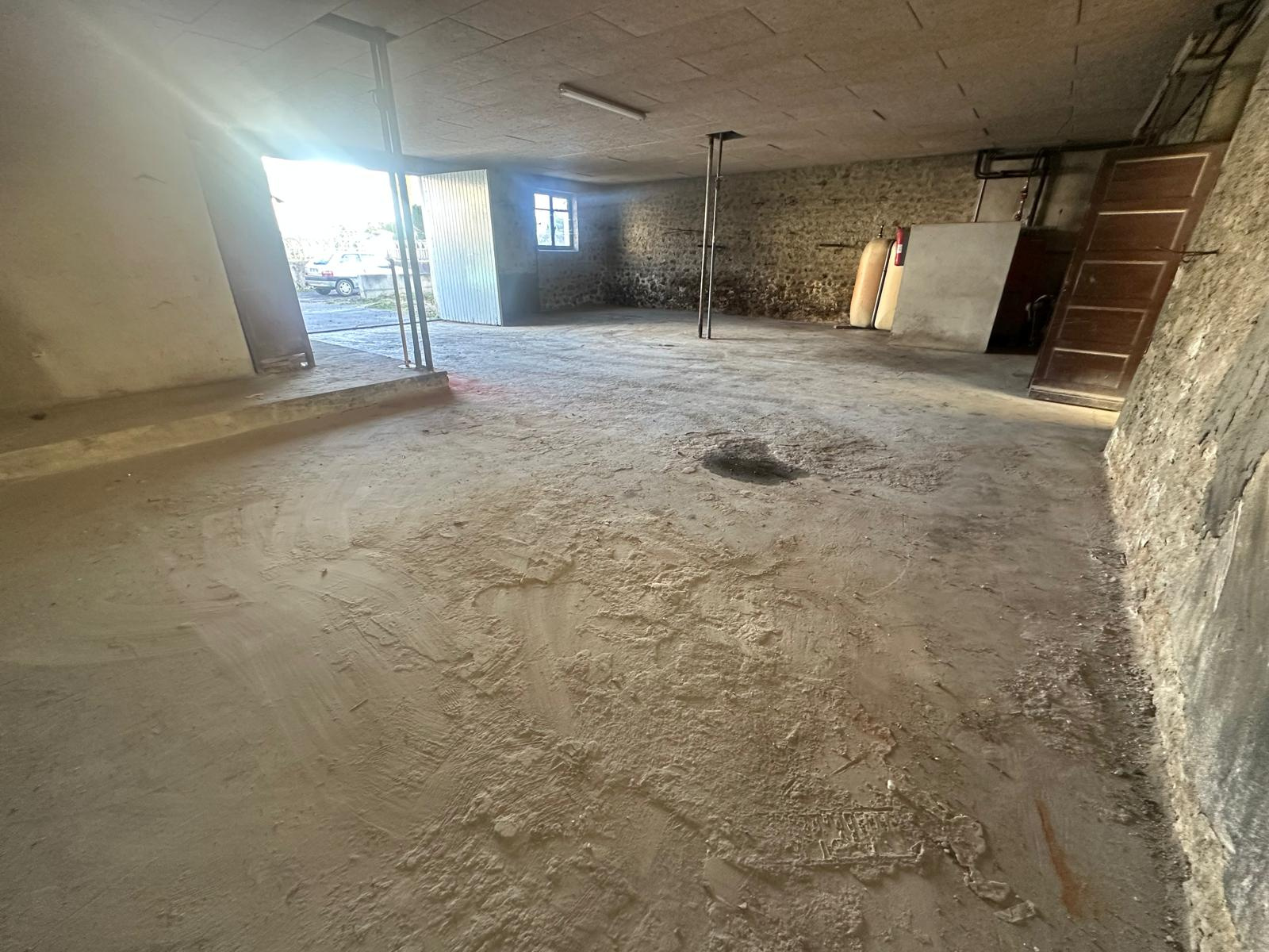 Image_2, Entrepôt, Sainte-Sigolène, ref :0309