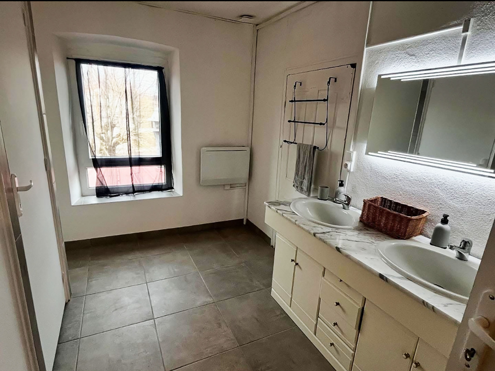 Image_12, Murs commerciaux, Costaros, ref :690