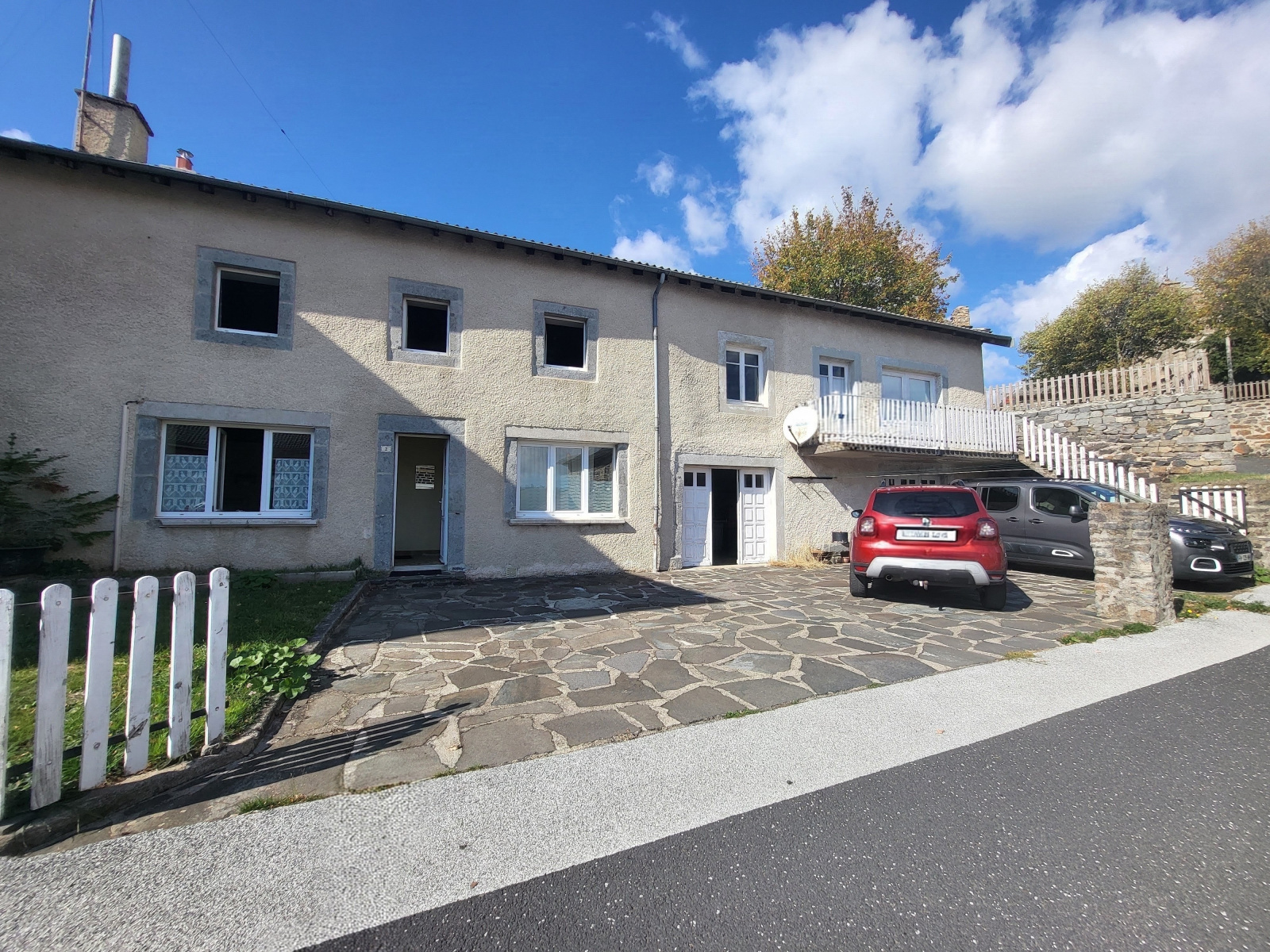 Maison 6 pièces 127 m² · à Saint-Front · 127,1 m² · 164 000 €